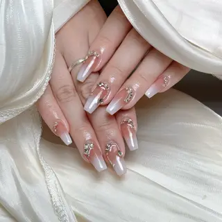 ネイル Maggie Nail🦩のネイルデザイン