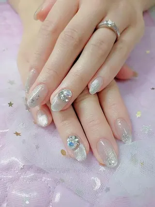 ネイル 畠山 ゆいのネイルデザイン