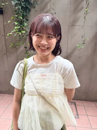 ミディアム パーマ 大橋 芽衣のヘアスタイル