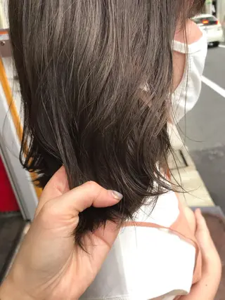 ミディアム さの あやねのヘアスタイル