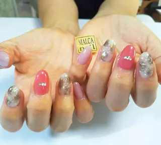 ネイル MALCAnail(マルカネイル)所属・荒木 莉奈のネイルデザイン