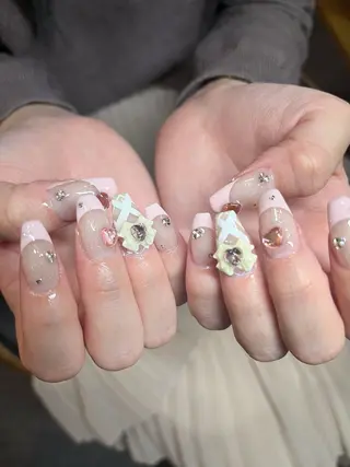 ネイル 🎀NAIL🎀 AI🪄︎︎◝✩のネイルデザイン