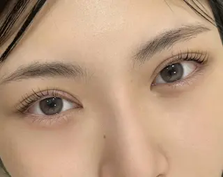 アイブロウ ネイル マツエク・マツパ Nail&eye Belire 新宿のネイルデザイン