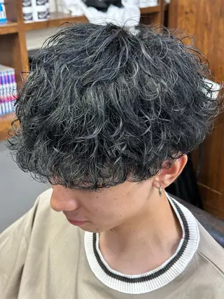 ミディアム パーマ メンズ 江島 浩紀のヘアスタイル