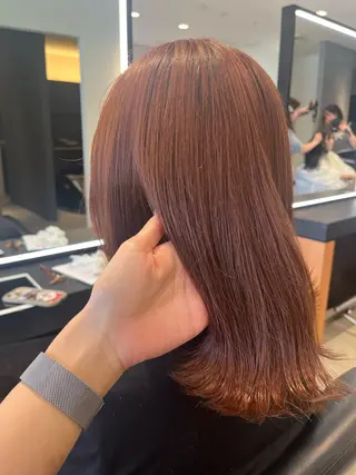 ミディアム カラー AYU (ému) 伏見/髪質改善のヘアスタイル