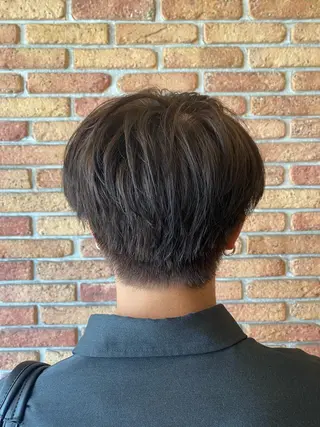 ショート カラー メンズ 林 美佑のヘアスタイル