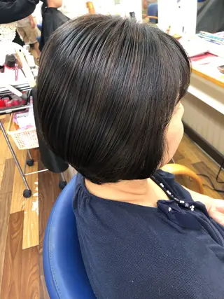 ミディアム カラー IDo21いど美容室 勝井友恵のヘアスタイル