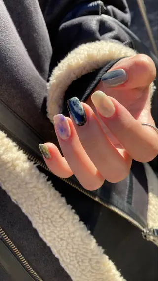 ネイル nailsalon　hue所属・小山 羽奈のネイルデザイン