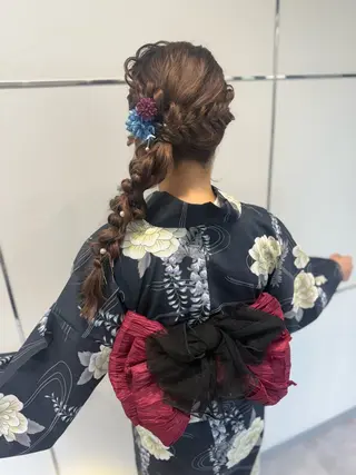 ヘアアレンジ 🦋ami/浦和 ブリーチカラー🦋のヘアスタイル