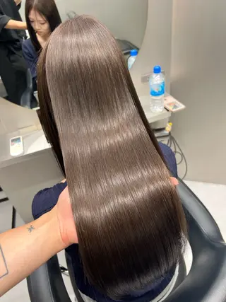 ロング カラー みつゆ 表参道/原宿のヘアスタイル