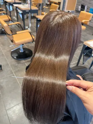 ロング 谷口 莉々葵のヘアスタイル