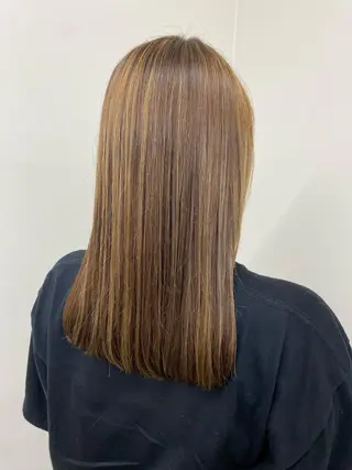 セミロング カラー 🕶️佐藤 海李🐏のヘアスタイル