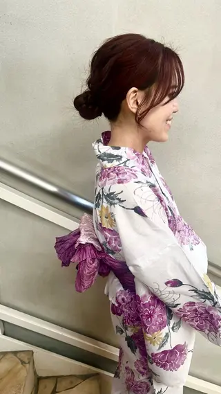 ロング カラー 佐藤 永夏のヘアスタイル