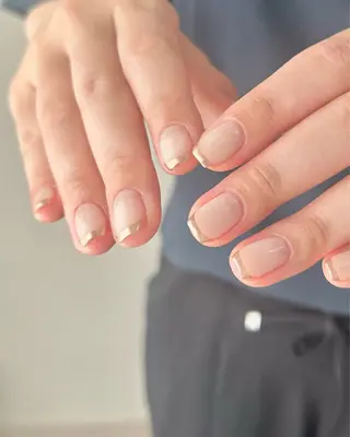 ネイル 𓂃toi. 儚げnuanceのネイルデザイン