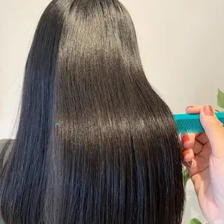 ロング 加藤 ひろこのヘアスタイル