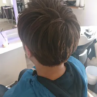 ショート メンズ カラー 中嶌 健一のヘアスタイル