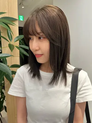 ミディアム カラー ナチュラルなhair / ヨシダトモキのヘアスタイル