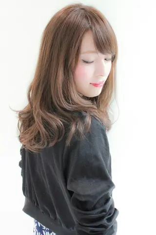 セミロング 菊池 貢平のヘアスタイル