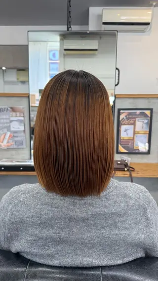 ショート 小島 咲音/艶カラー /酸性ストレートのヘアスタイル