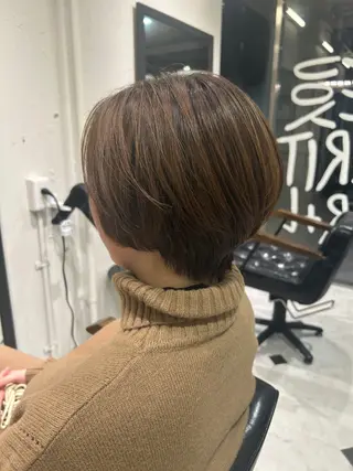 ショート 🌟デザインカラー 久保悠那のヘアスタイル