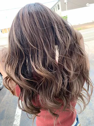 ロング 🥇近藤 恭輔🥇 Recharme新保のヘアスタイル