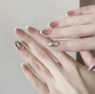 ネイル Queens PUPUのネイルデザイン