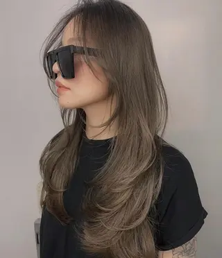 セミロング 韓国特化🇰🇷 エクステのヘアスタイル