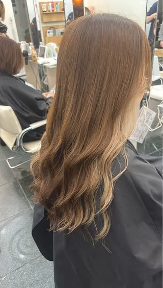 ロング カラー 透明感ハイトーン 🫧Yukinoのヘアスタイル