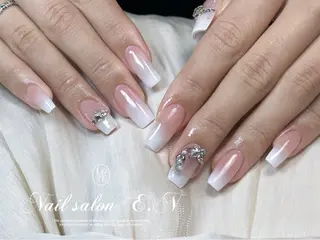 ネイル E.N🦋 長さ出し/持ち込みのネイルデザイン