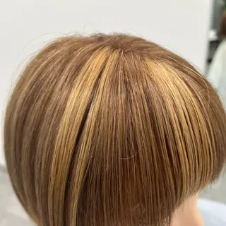 ショート カラー 🍀ケアブリーチ🍀 木下 心のヘアスタイル