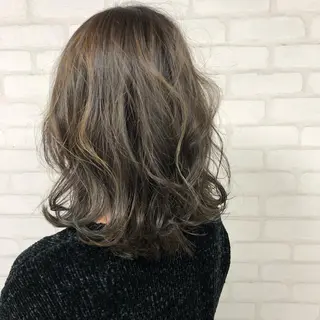 ミディアム カラー 梅田茶屋町 Yutaのヘアスタイル