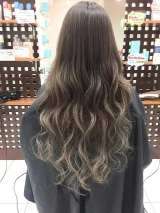ロング カラー モテ髪透明感❤️ デイズヘアカラーのヘアスタイル