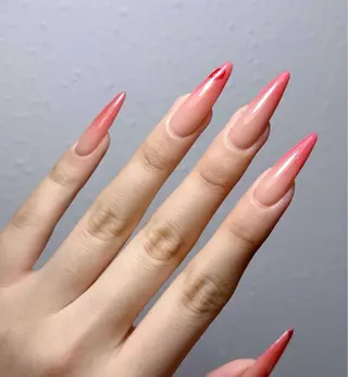 ネイル ATULA Nail 💅チップ長さだしのネイルデザイン