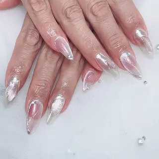 セミロング artnailgallery所属・gallery Yumiのネイルデザイン