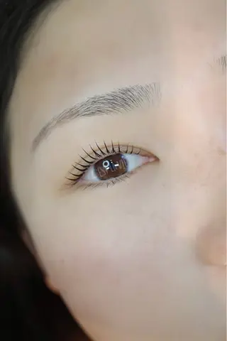 マツエク・マツパ C'EST LA VIE所属・【セラヴィ】 小原菜々子の眉毛・アイブロウイメージ