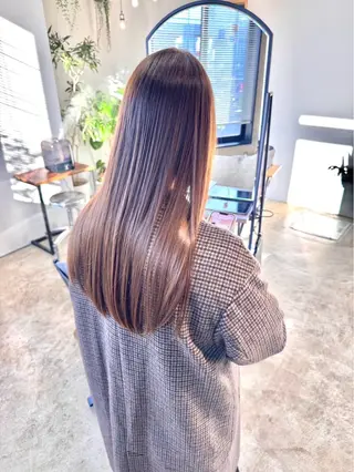 ロング UNIKA所属・太田 翔平のヘアスタイル