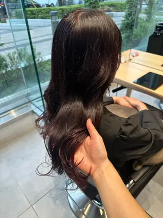 セミロング カラー ミオ💎透ける暗髪/ ブリーチなしWカラーのヘアスタイル