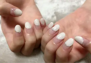 ネイル t. yoshizawaのネイルデザイン