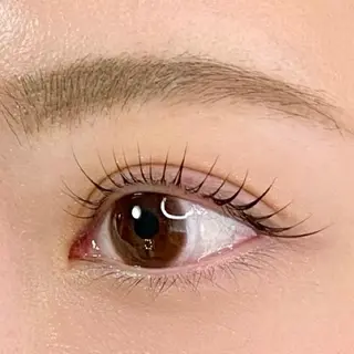 マツエク・マツパ アイブロウ yeon所属・yeon ヨンのマツエク・マツパデザイン