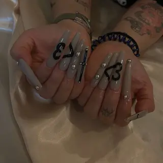 ネイル la vie  Luire所属・la vie Luire ｱｽｶのネイルデザイン