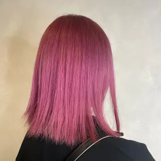 ミディアム 岩水 穂華のヘアスタイル