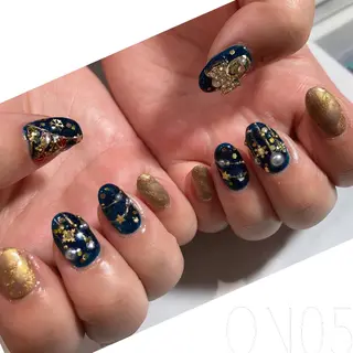 ネイル 園 寛子 （ネイリスト）のネイルデザイン