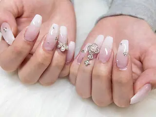 ネイル ネイリストYuri シェルウェリナ船橋のネイルデザイン