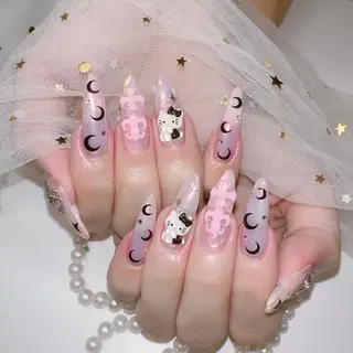 ネイル Bonnal所属・Manamǐ 個性派のネイルデザイン