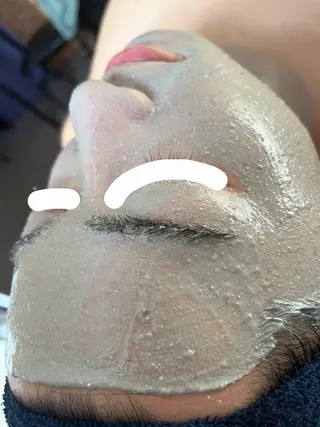 La BeIIe vie所属・LaBeIIevie ラベルヴィのマツエク・マツパデザイン