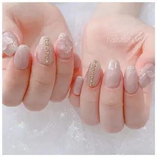 ネイル ＶＩＶＩ nailsalonのネイルデザイン