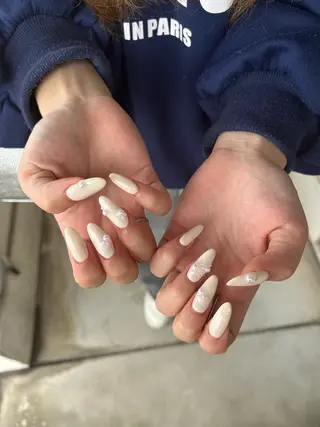 ネイル ArcoIris所属・Arco Iris 告瑠莉のネイルデザイン