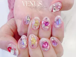 ショート VENUS Nail ★池袋徒歩2分のネイルデザイン