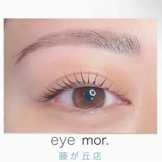 マツエク・マツパ eye mor.所属・小塚 日菜子のマツエク・マツパデザイン