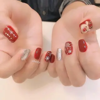 ネイル SAKURA 🍒のネイルデザイン